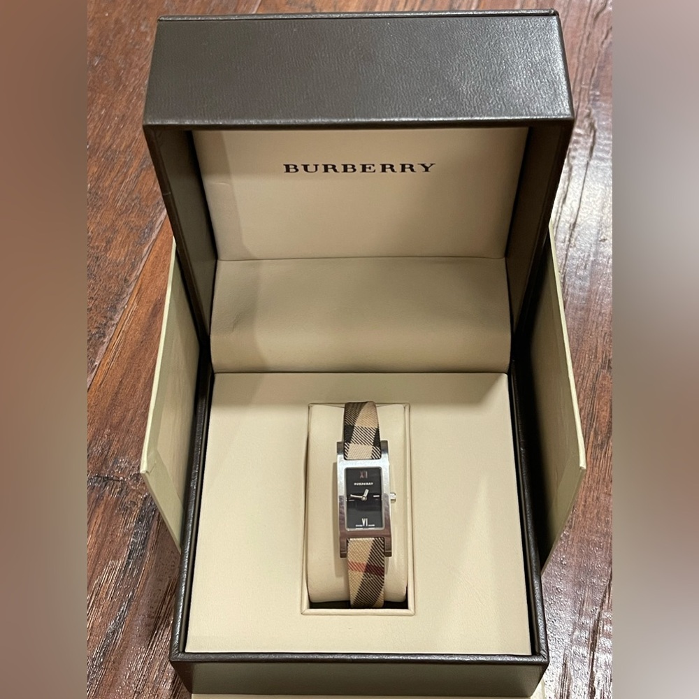 Authentic Burberry Adjustable Watch - image 6